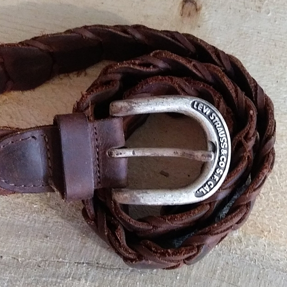 levi strauss & co belt buckle